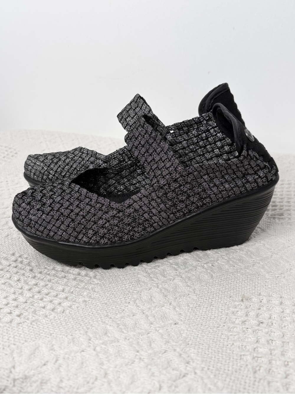 Bernie Mev Lulia Wedge Size 37 Dark Silver Gray Metallic Mary Jane Comfort Shoes - Picture 5 of 8